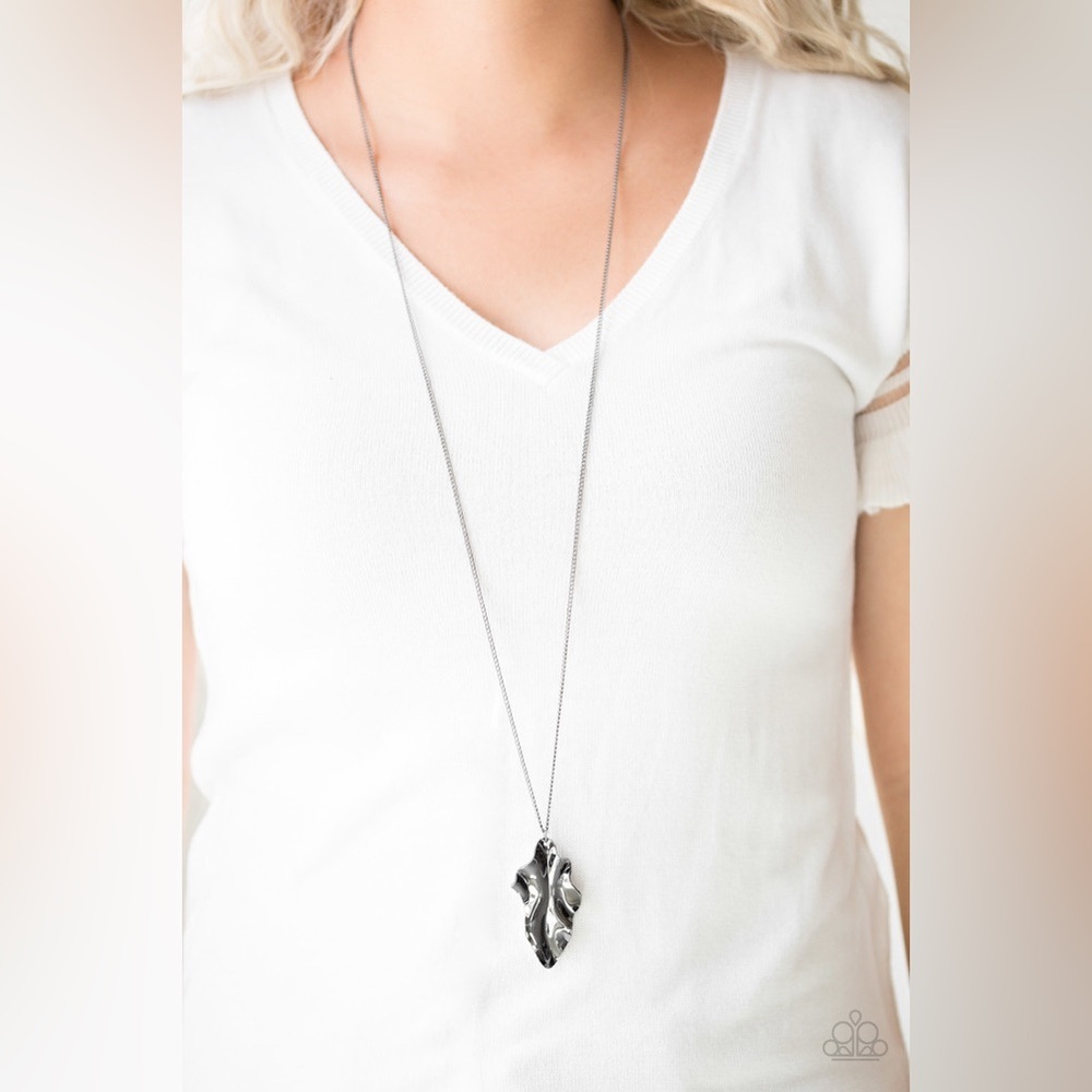 Fiercely Fall - Black Leaf Necklace